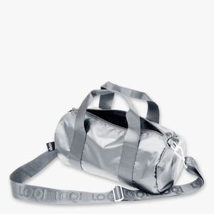 Hovedbilde Metallisk S&oslash;lvfarget mini weekender