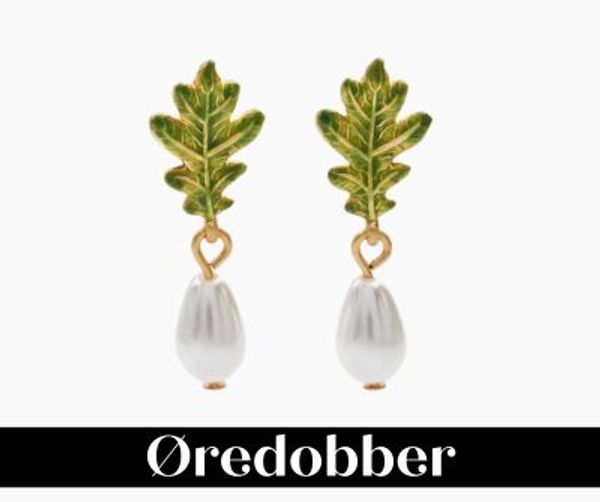 Utforsk vårt brede utvalg av øredobber hos Ros Mari Smykkebutikk – fra tidløse klassikere til moderne trenddesign.